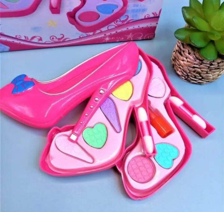 Barbie Dream Beauty Makeup Kit for Kids - Complete Cosmetic Toy Set