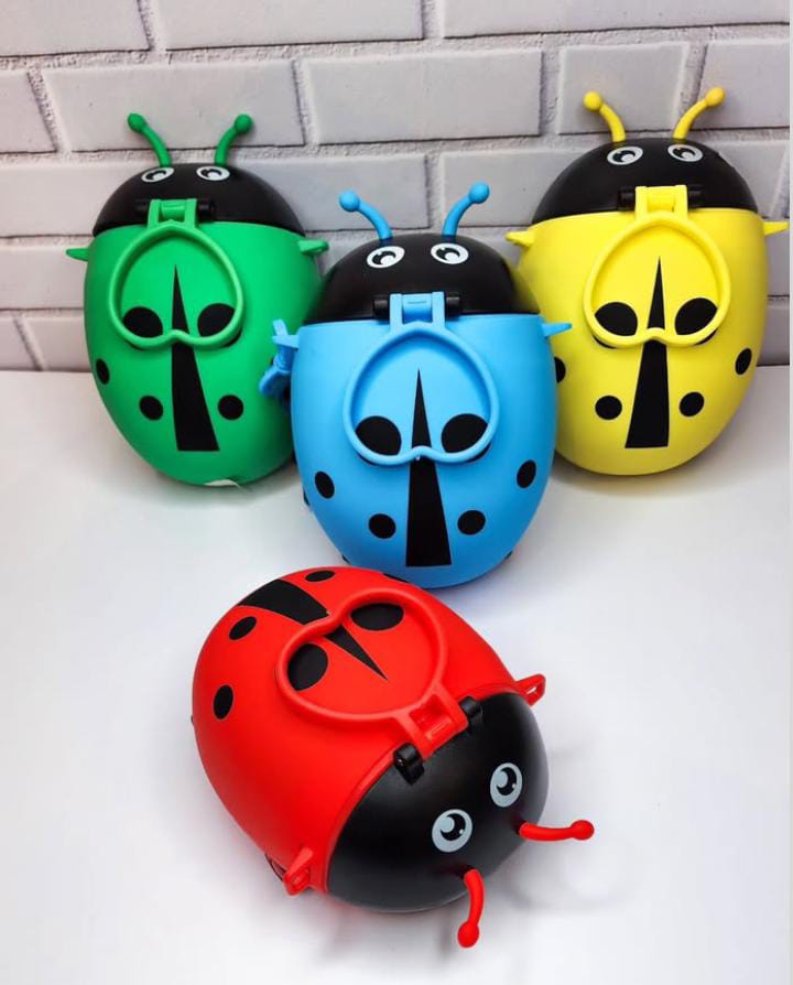 Ladybug Sip Water Bottle – Imported Adorable & Leak-Proof Hydration for Kids!