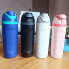 Keep Smiling 650ml Double-Wall Insulated Coffee Cup – Leakproof Thermal Mug with Straw & Handle!