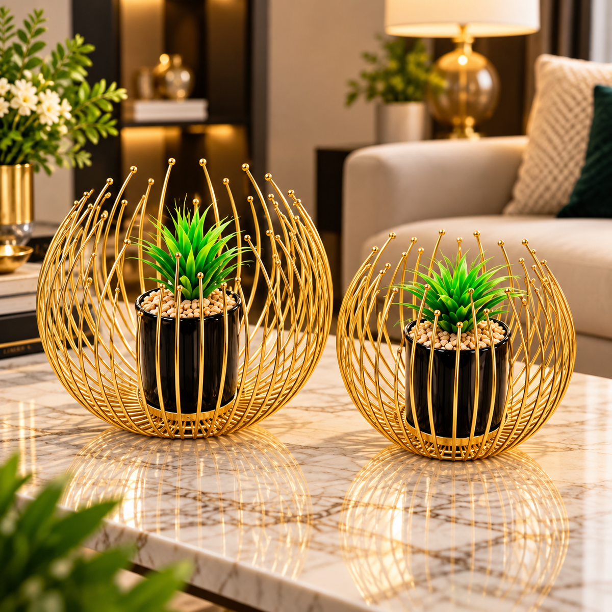 2-Piece Crown Design Gold Metal Plant Pot Holder Set